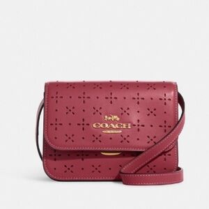 Coach New with Tags Crossbody Bag🌺